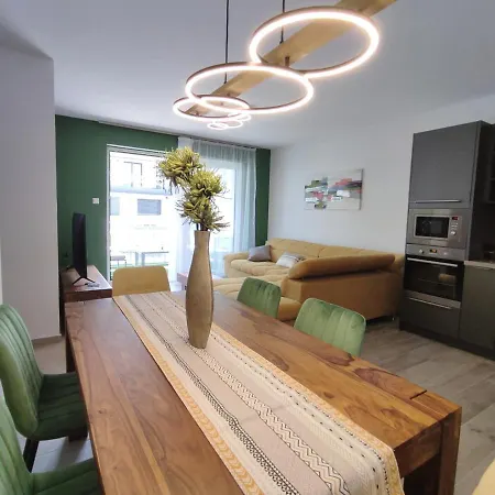 Royal Relax Apartment Keszthely